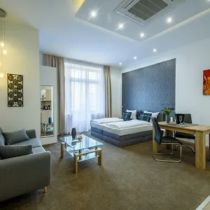 Karoly Corner Residences בודפשט